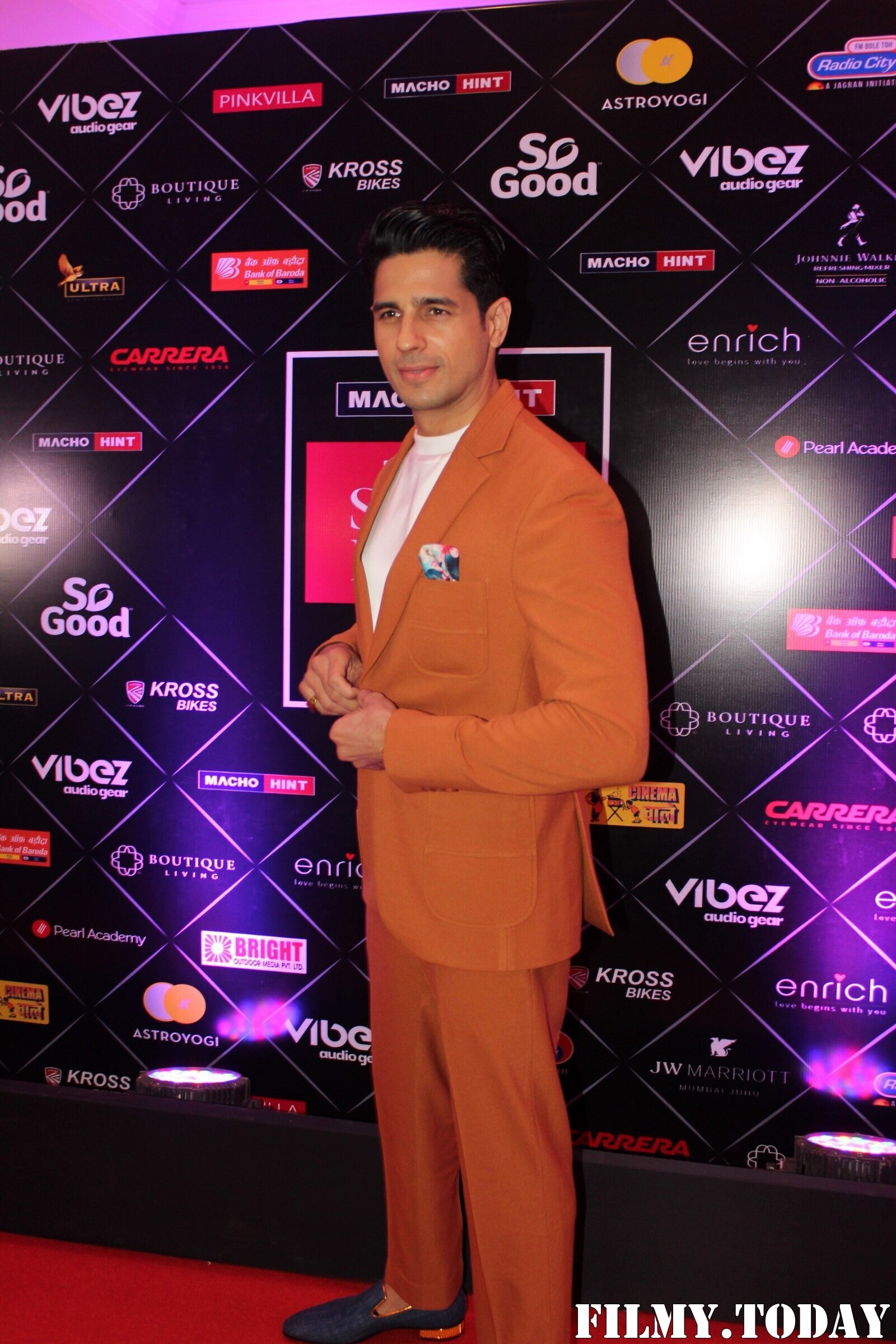 Sidharth Malhotra - Photos: Red Carpet Of The Maiden Edition Of Its Style Icons Awards 2022 | Picture 1873176