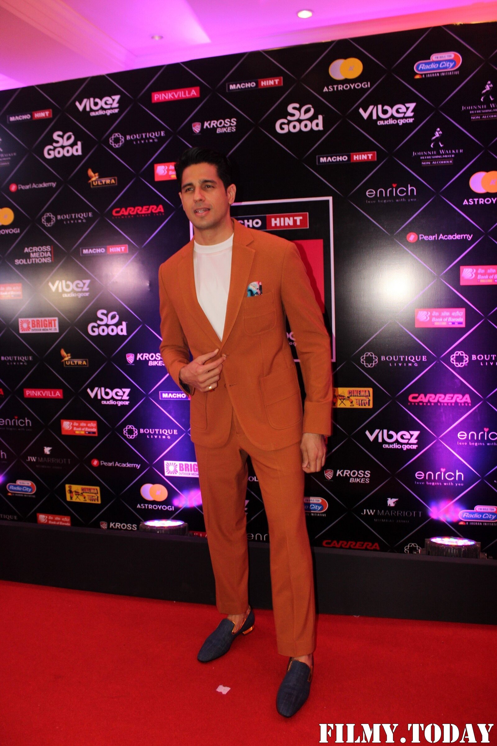 Sidharth Malhotra - Photos: Red Carpet Of The Maiden Edition Of Its Style Icons Awards 2022 | Picture 1873177