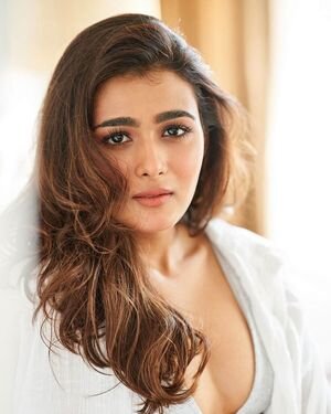 Shalini Pandey Latest Photos | Picture 1874216