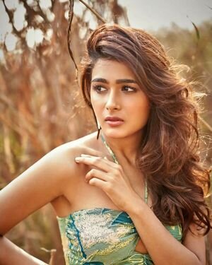 Shalini Pandey Latest Photos | Picture 1874209