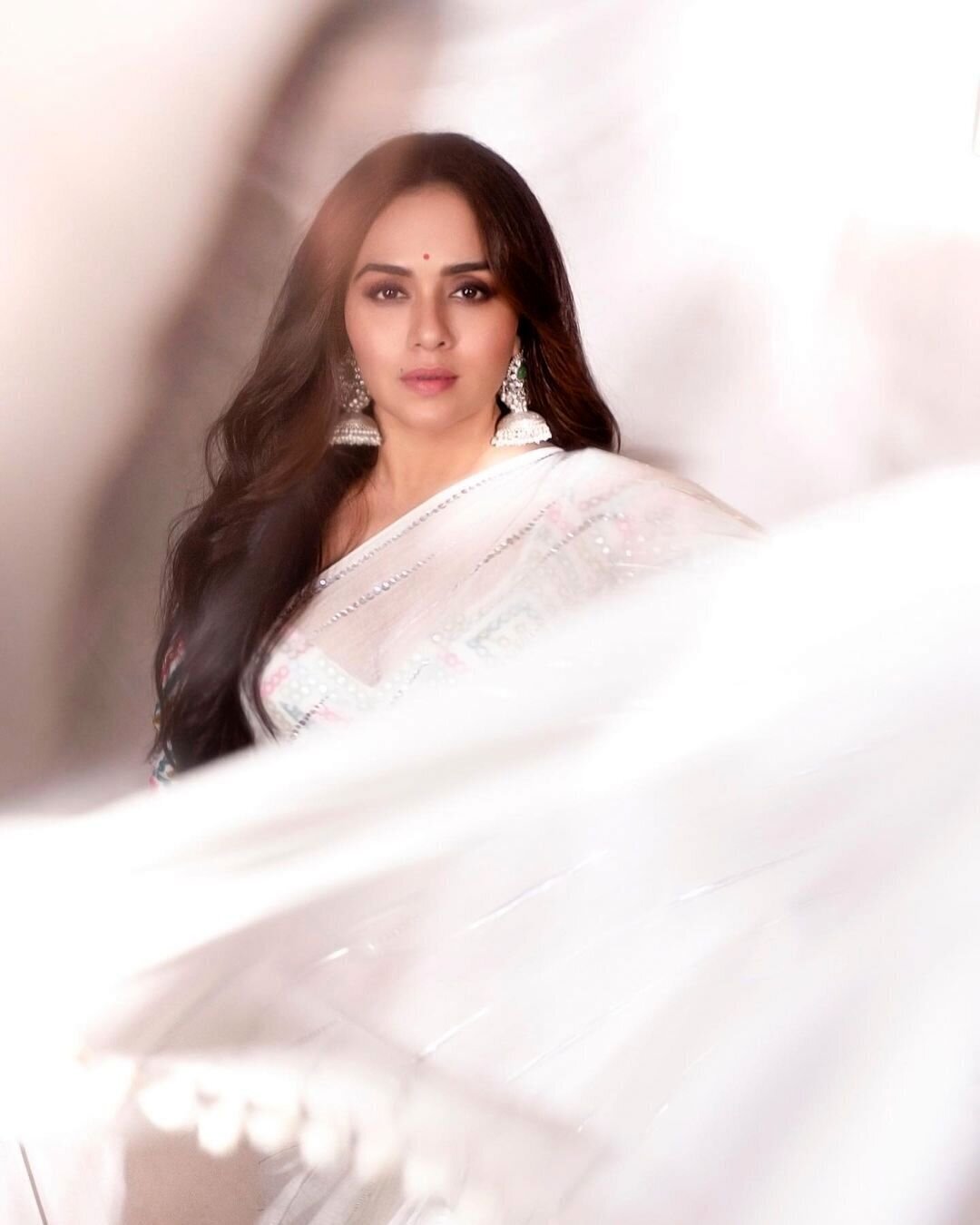 Amruta Khanvilkar Latest Photos | Picture 1875575