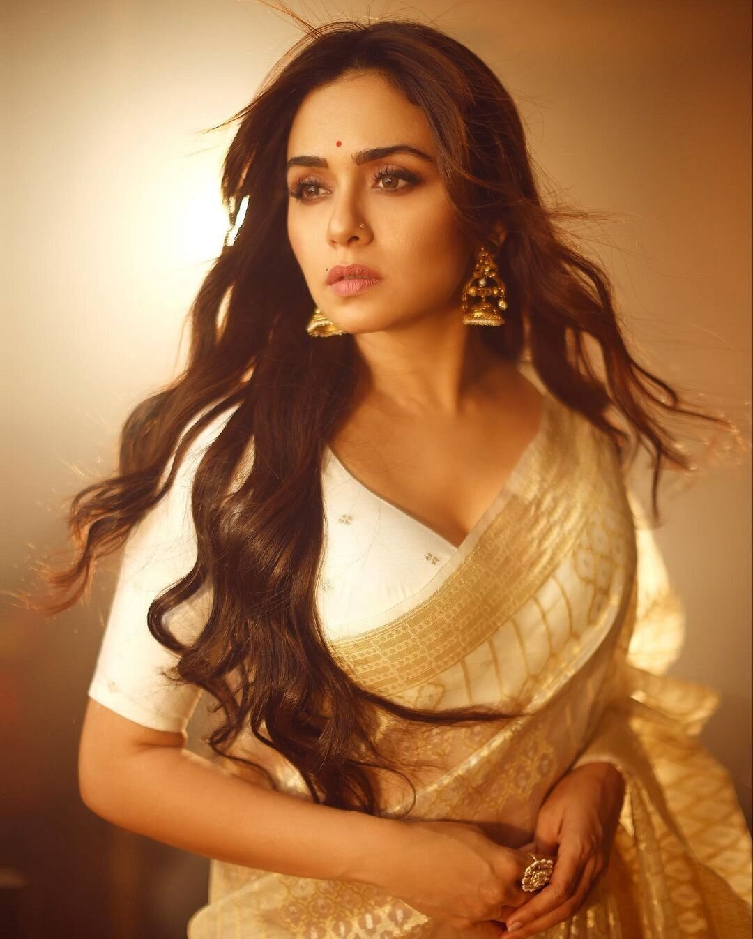 Amruta Khanvilkar Latest Photos | Picture 1875549