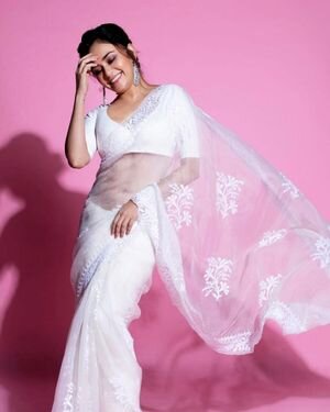 Amruta Khanvilkar Latest Photos | Picture 1875596