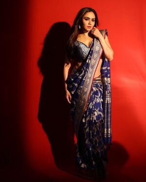 Amruta Khanvilkar Latest Photos | Picture 1875537