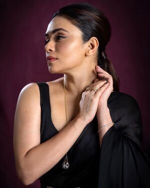 Amruta Khanvilkar Latest Photos | Picture 1875579