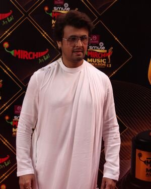 Sonu Nigam - Photos: Celebs At The Red Carpet Of Music Mirchi Awards 2022 | Picture 1866534