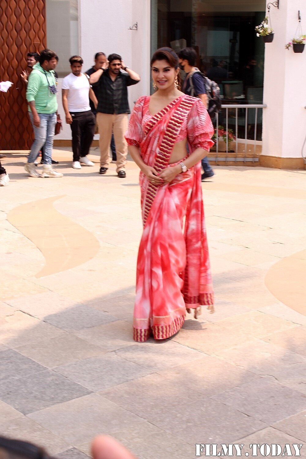 Jacqueline Fernandez - Photos: Promotion Of Film Bachchan Pandey At Juhu | Picture 1866594