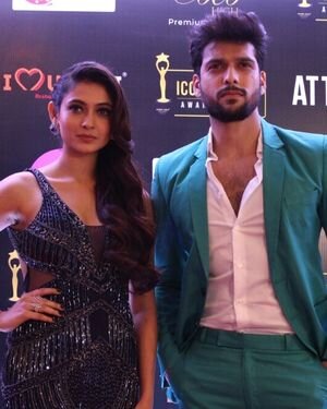 Photos: Red Carpet Of Iconic Gold Awards 2022