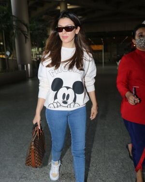 Hansika Motwani - Photos: Celebs Spotted At Airport | Picture 1866847