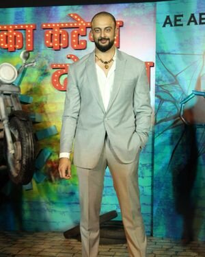 Photos: Red Carpet Of Apharan 2 | Picture 1866881