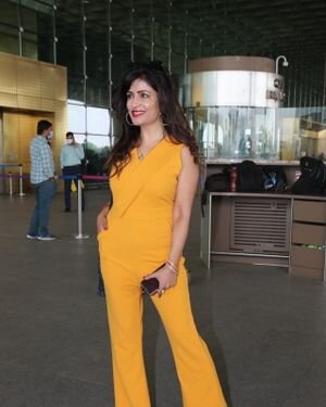 Shibani Kashyap - Photos: Celebs Spotted At Airport | Picture 1867117