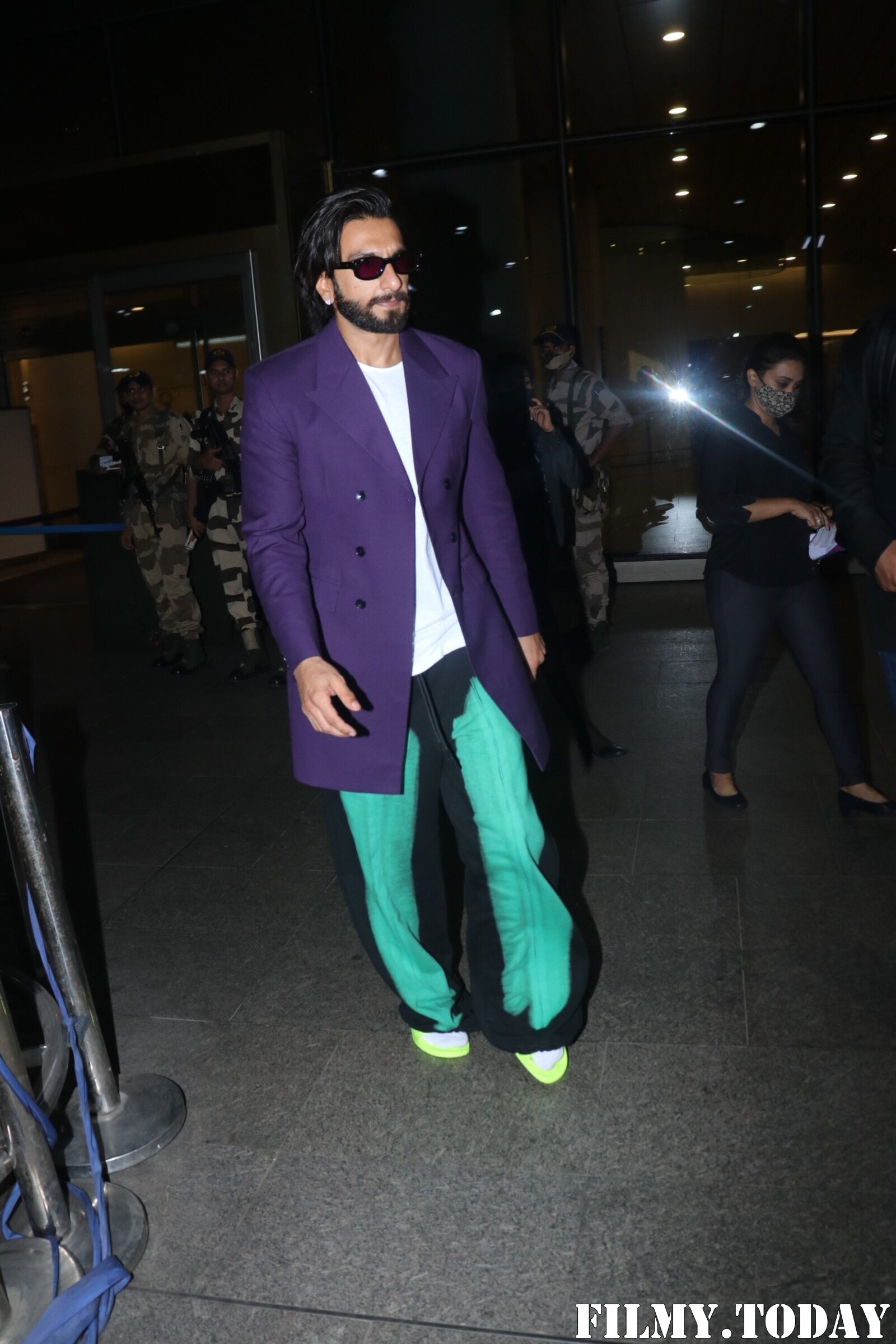 Ranveer Singh - Photos: Celebs Spotted At Airport | Picture 1867233