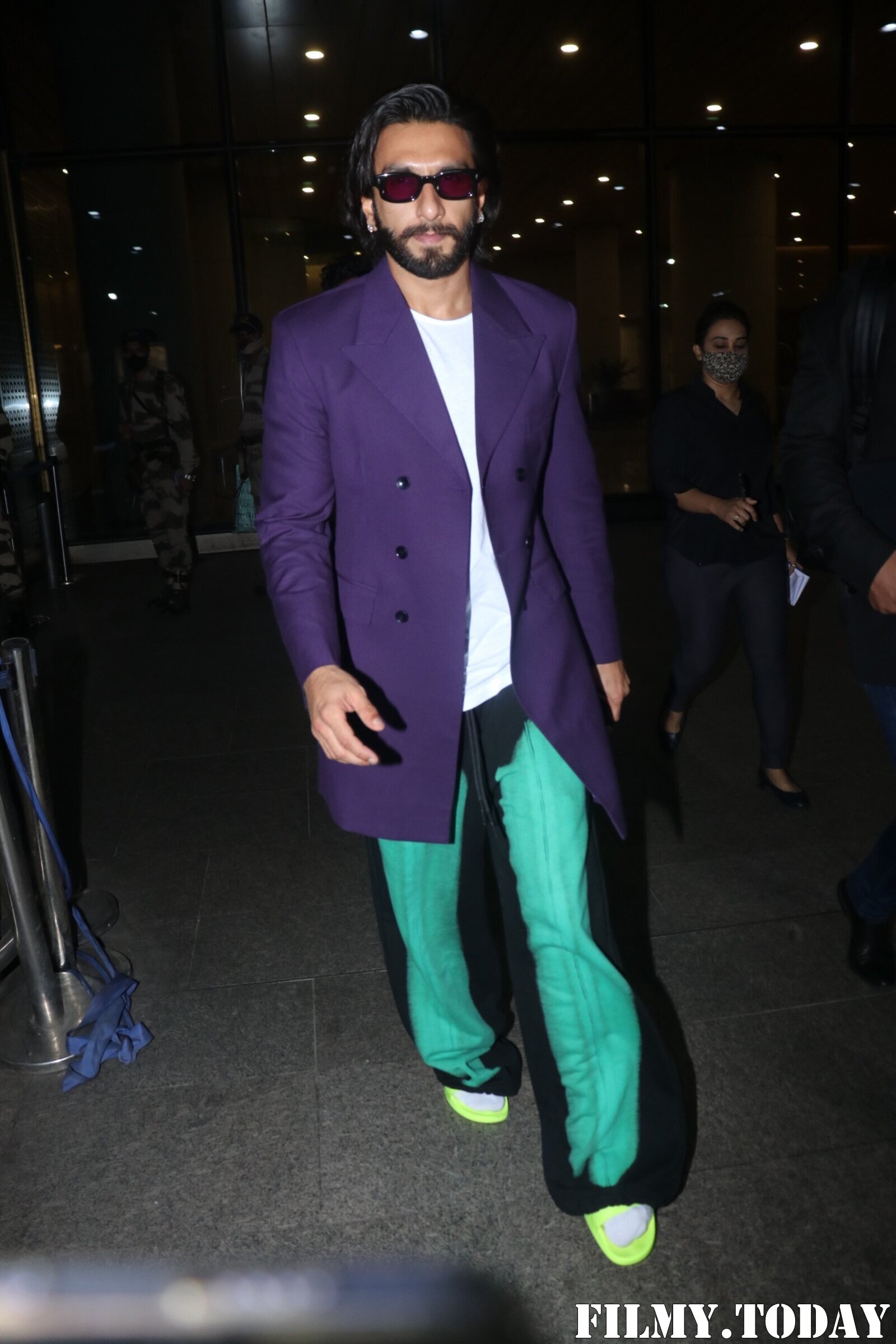 Ranveer Singh - Photos: Celebs Spotted At Airport | Picture 1867234