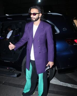 Ranveer Singh - Photos: Celebs Spotted At Airport | Picture 1867239