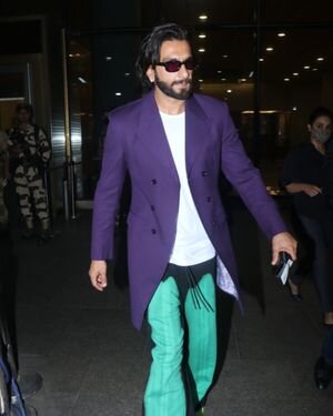 Ranveer Singh - Photos: Celebs Spotted At Airport