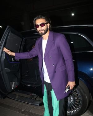 Ranveer Singh - Photos: Celebs Spotted At Airport | Picture 1867236