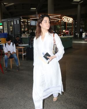 Tamanna Bhatia - Photos: Celebs Spotted At Airport | Picture 1867804