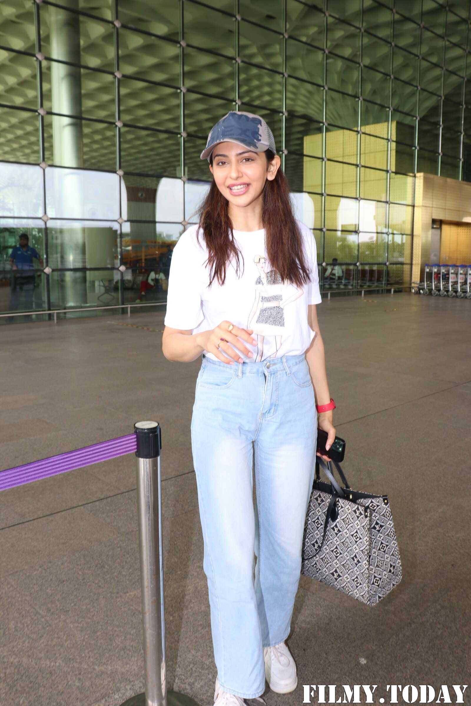Rakul Preet Singh - Photos: Celebs Spotted At Airport | Picture 1867841