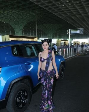 Urfi Javed - Photos: Celebs Spotted At Airport | Picture 1867851