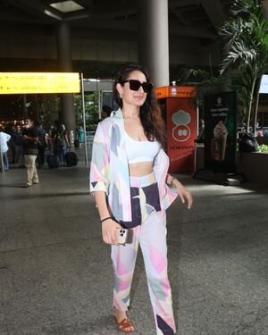 Pragya Jaiswal - Photos: Celebs Spotted At Airport | Picture 1867912