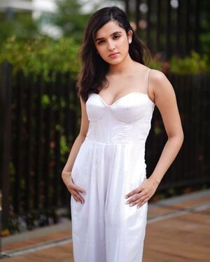 Shirley Setia Latest Photos | Picture 1902373