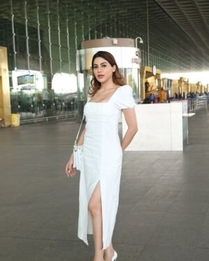 Nikki Tamboli - Photos: Celebs Spotted At Airport | Picture 1902522