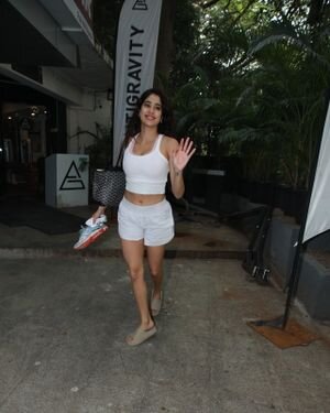 Janhvi Kapoor - Photos: Celebs Spotted Post Gym Workout | Picture 1902529