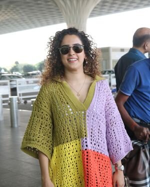 Sanya Malhotra - Photos: Celebs Spotted At Airport | Picture 1902625