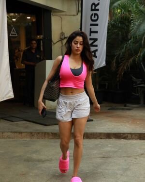 Janhvi Kapoor - Photos: Celebs Spotted Post Gym Workout | Picture 1902977