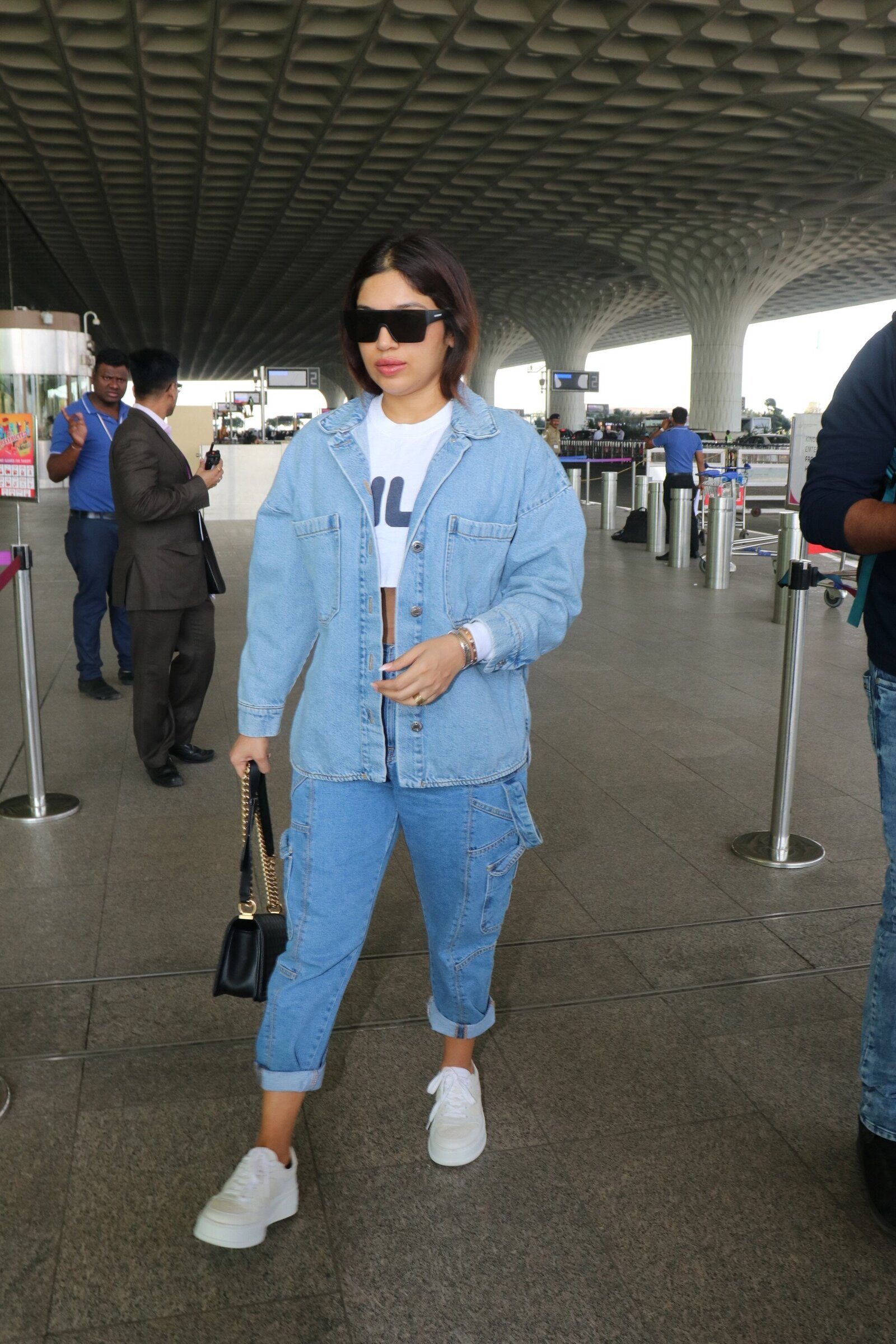 Bhumi Pednekar - Photos: Celebs Spotted At Airport | Picture 1903081