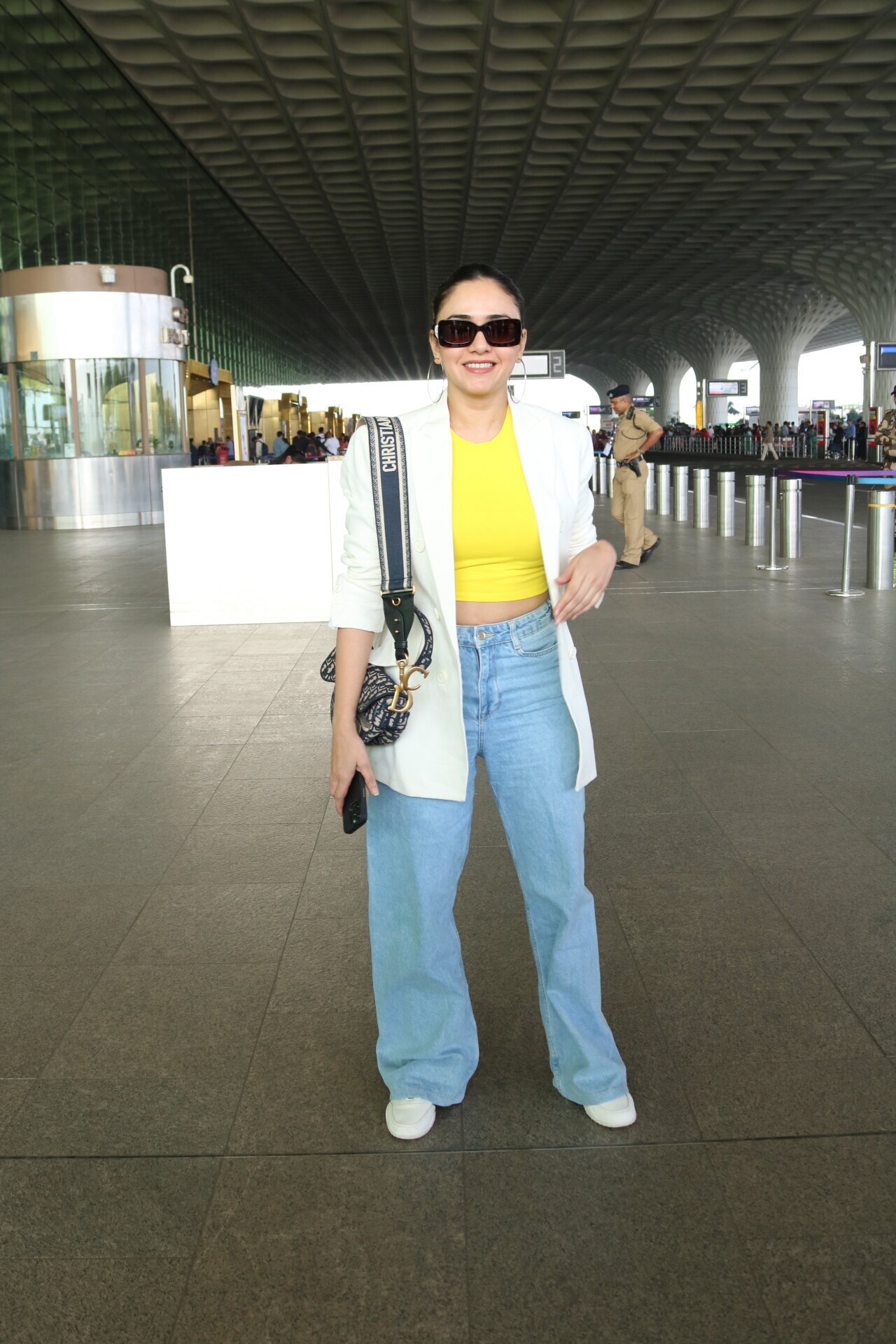 Amruta Khanvilkar - Photos: Celebs Spotted At Airport | Picture 1903015