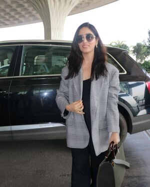 Yami Gautam - Photos: Celebs Spotted At Airport | Picture 1903127