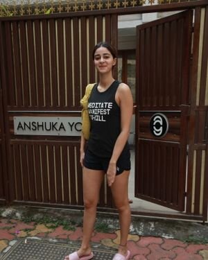 Ananya Panday - Photos: Celebs Spotted Outside Yoga Class | Picture 1903088