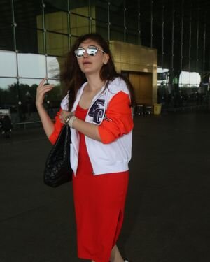 Shefali Jariwala - Photos: Celebs Spotted At Airport | Picture 1892270