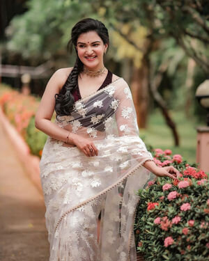 Actress Honey Rose Latest Photos | Picture 1894084