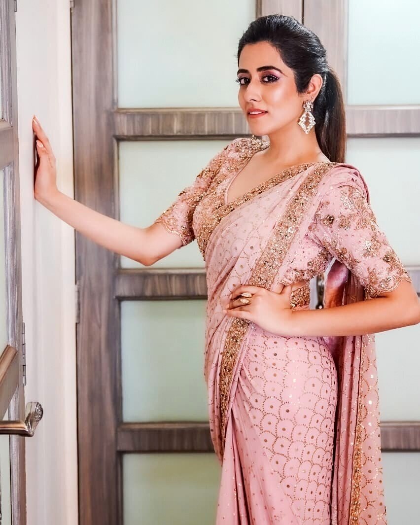 Jonita Gandhi Latest Photos | Picture 1894950