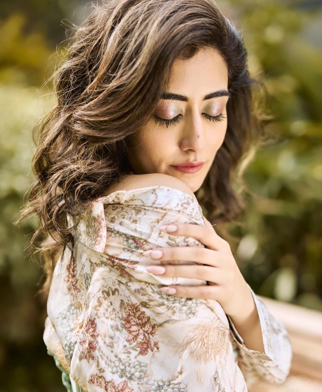 Jonita Gandhi Latest Photos | Picture 1895047