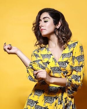 Jonita Gandhi Latest Photos | Picture 1894995