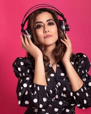 Jonita Gandhi Latest Photos | Picture 1894937