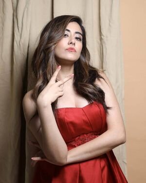 Jonita Gandhi Latest Photos | Picture 1894973