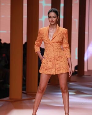Ananya Panday - Photos: Celebs At Lakme Fashion Week 2022