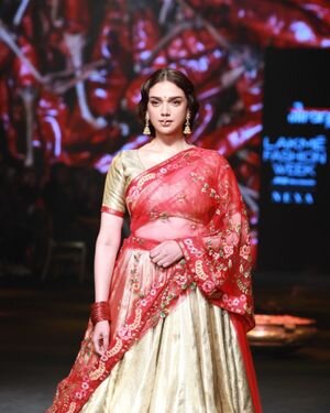 Aditi Rao Hydari - Photos: Celebs At Lakme Fashion Week 2022 | Picture 1894379