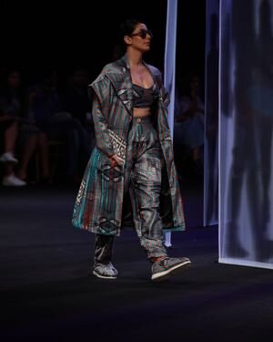 Warina Hussain - Photos: Celebs At Lakme Fashion Week 2022 | Picture 1893596