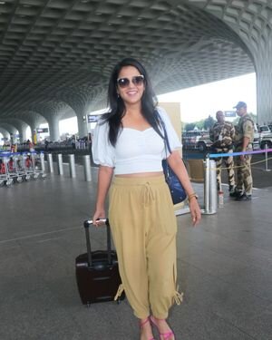 Gulki Joshi - Photos: Celebs Spotted At Airport