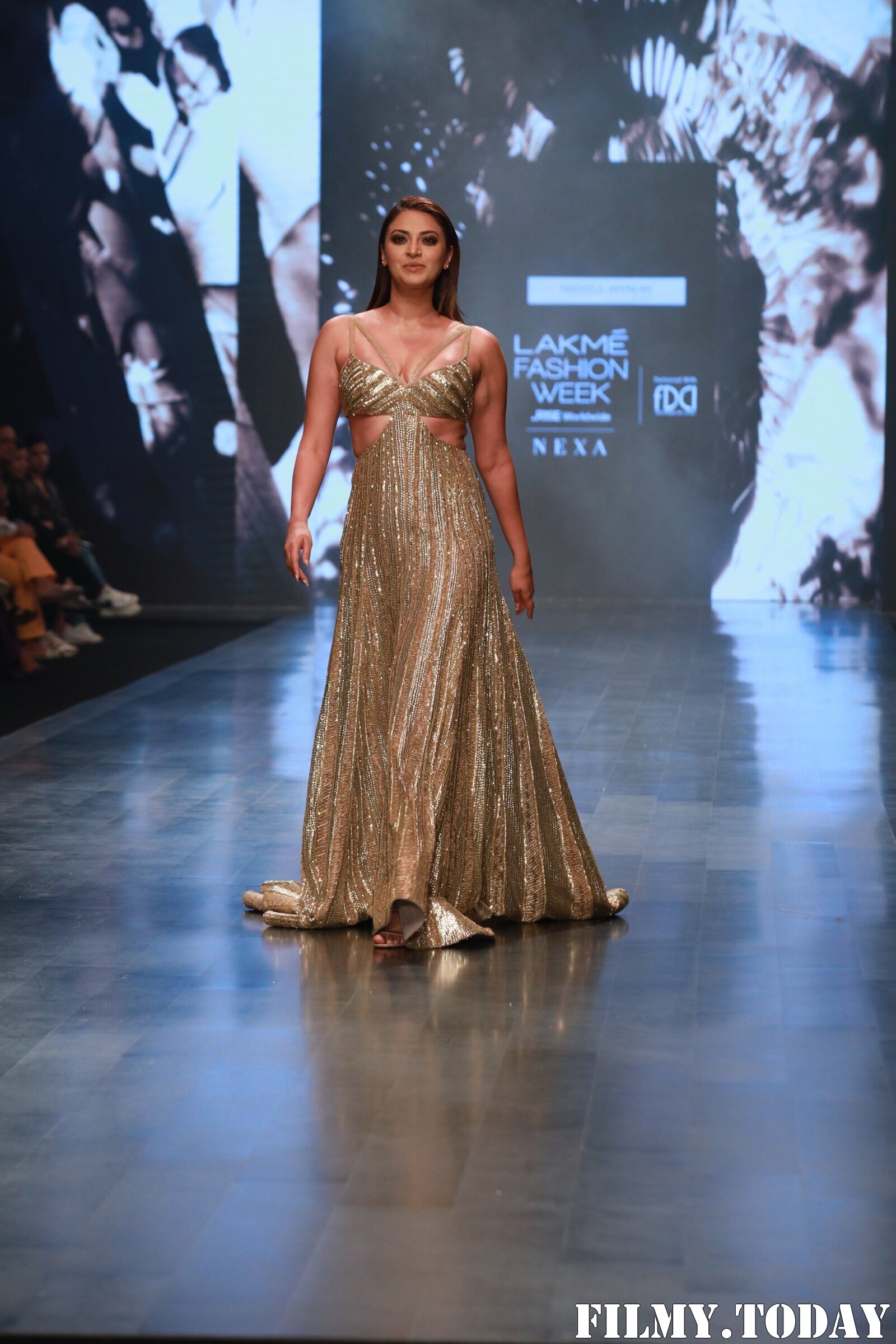 Anushka Ranjan - Photos: Celebs At Lakme Fashion Week 2022 | Picture 1895572