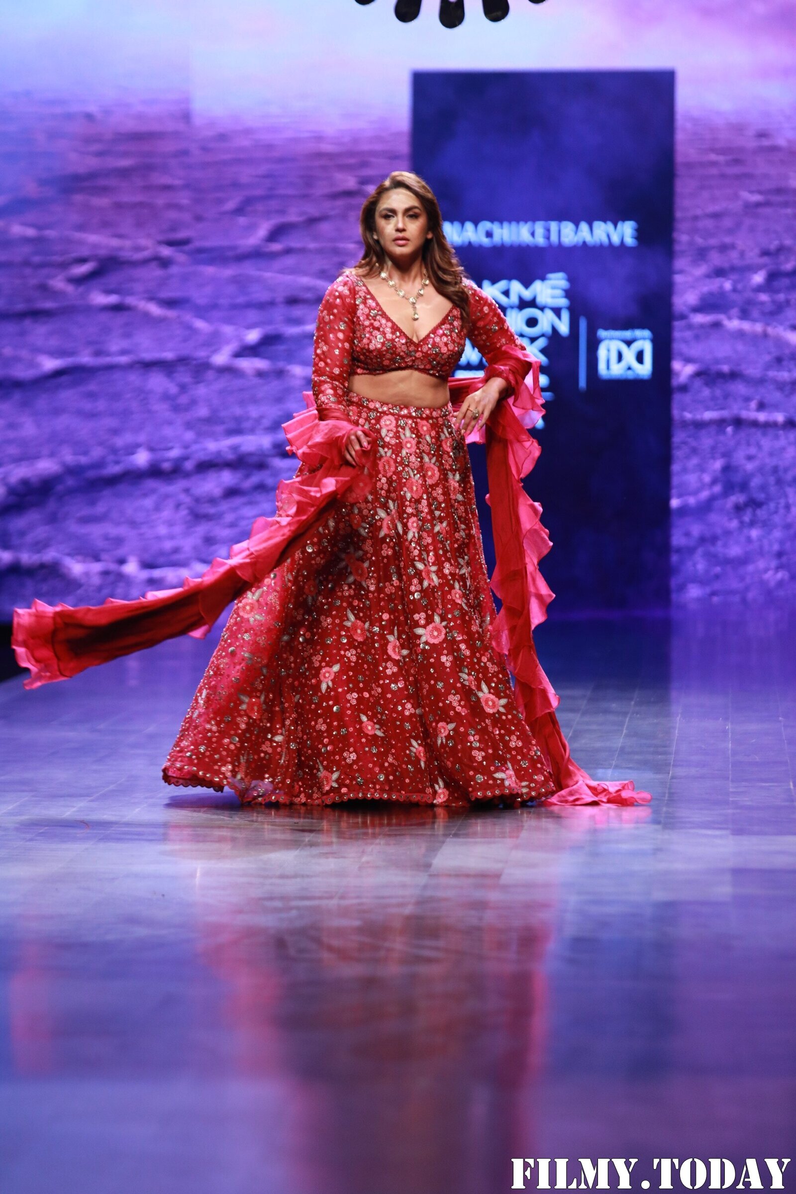 Huma Qureshi - Photos: Celebs At Lakme Fashion Week 2022 | Picture 1895627