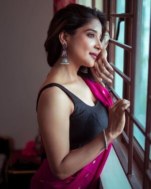 Sakshi Agarwal Latest Photos | Picture 1895213