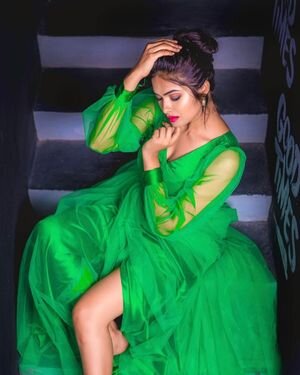 Divi Vadthya Latest Photos | Picture 1898996