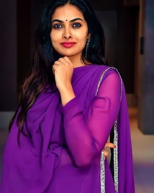 Divi Vadthya Latest Photos | Picture 1899060