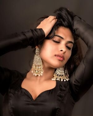 Divi Vadthya Latest Photos | Picture 1898998